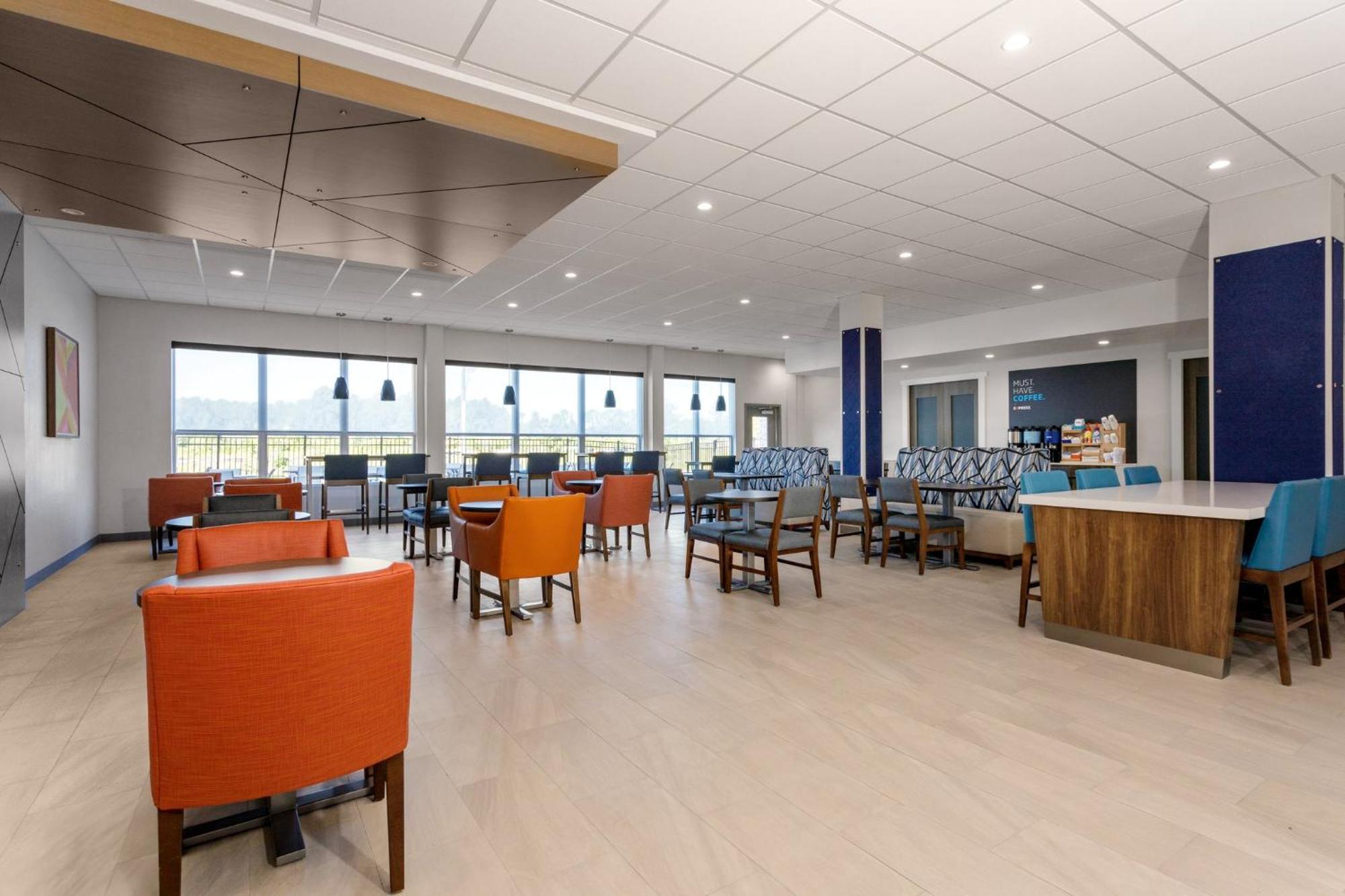 Holiday Inn Express & Suites Macclenny By Ihg ภายนอก รูปภาพ