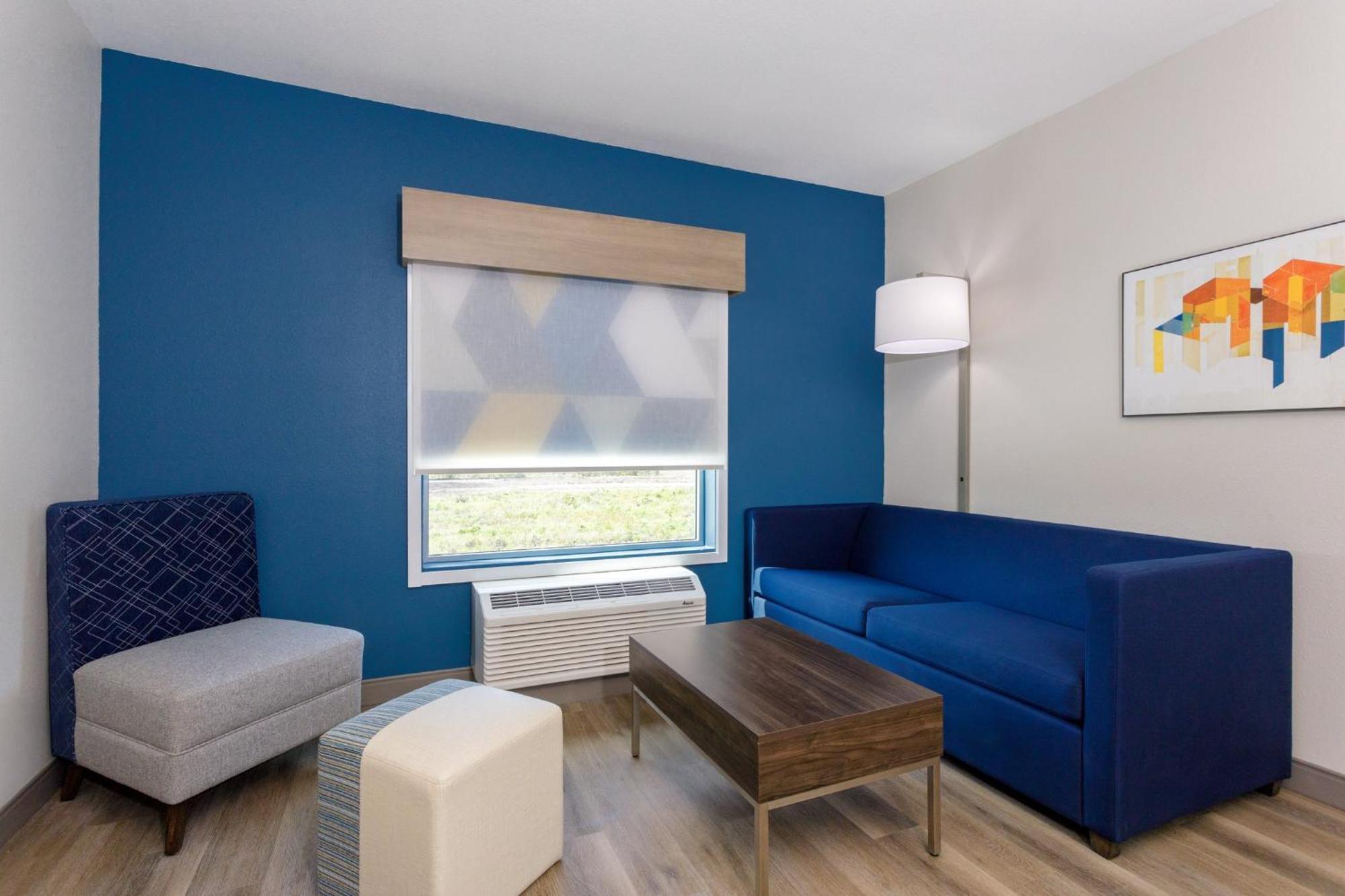 Holiday Inn Express & Suites Macclenny By Ihg ภายนอก รูปภาพ