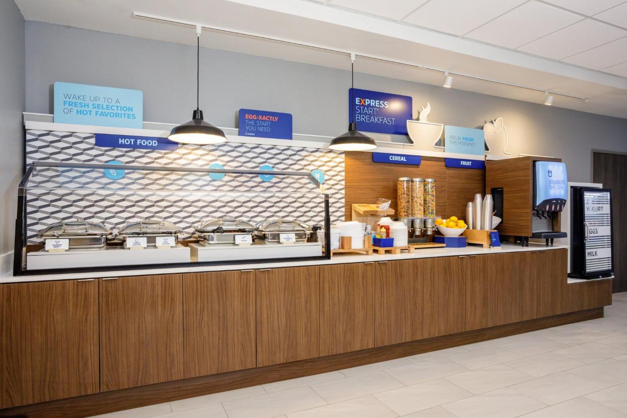 Holiday Inn Express & Suites Macclenny By Ihg ภายนอก รูปภาพ