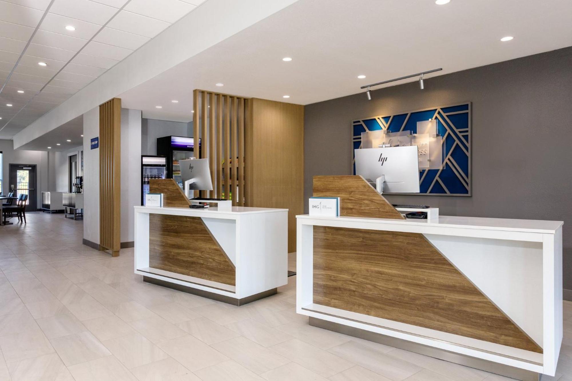 Holiday Inn Express & Suites Macclenny By Ihg ภายนอก รูปภาพ